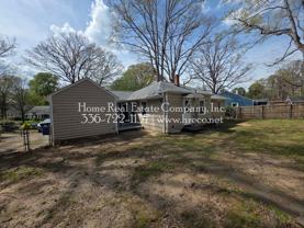 525 Lester Ln - Photo 1 of 1