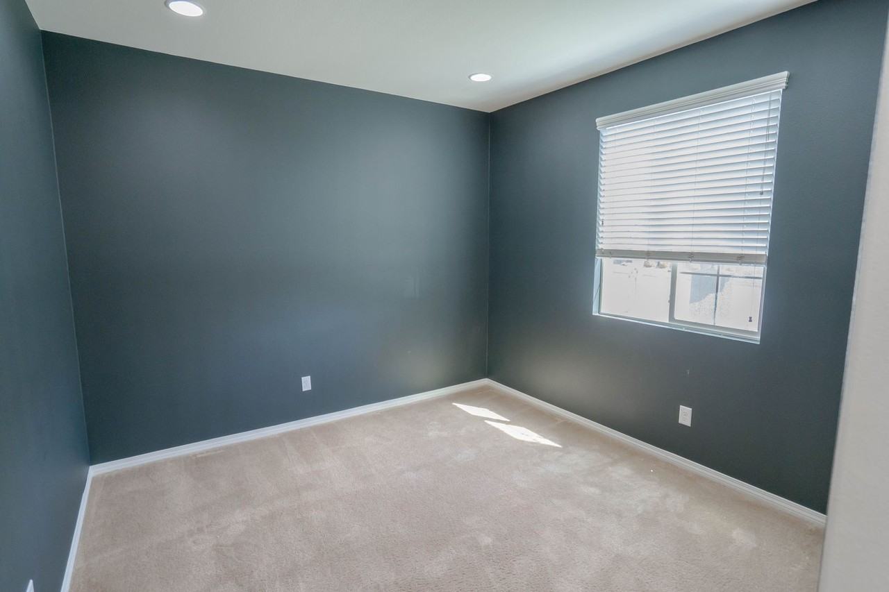 28341 Vista Del Rio Dr - Photo 6 of 23