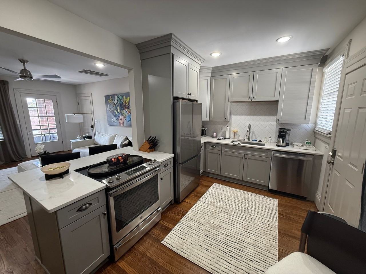 721 20th Ave - Photo 5 of 14