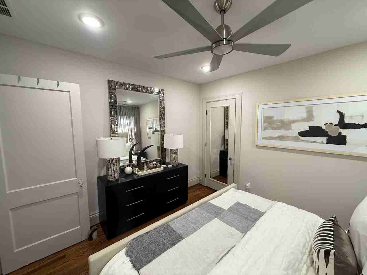 721 20th Ave - Photo 7 of 14