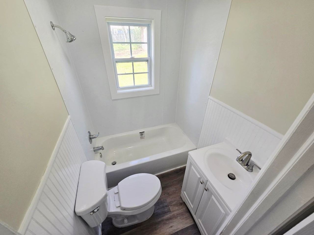 1000 Camden St - Photo 7 of 7