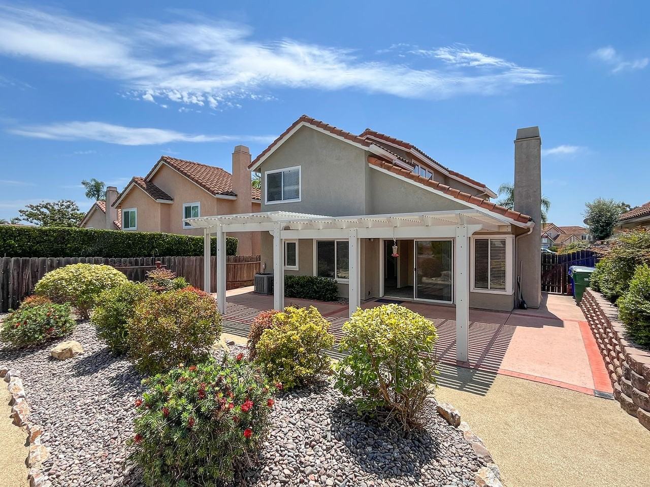 1714 Avenida Alta Mira - Photo 4 of 33