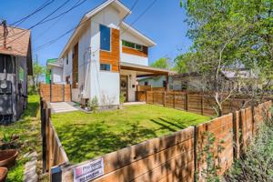 featured image of 2308 Santa Rosa St