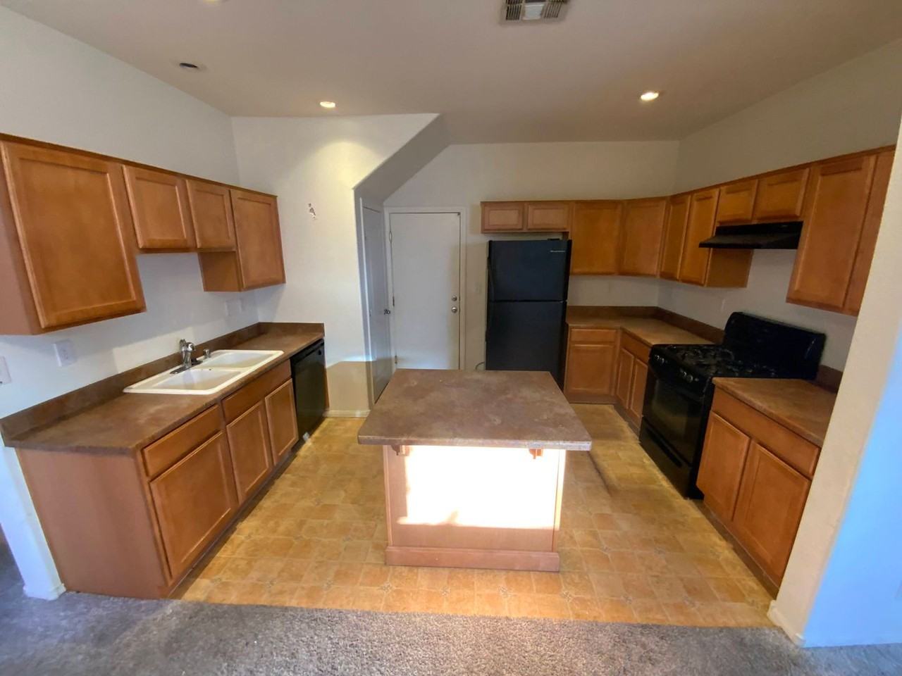 5957 Rampolla Dr - Photo 2 of 7