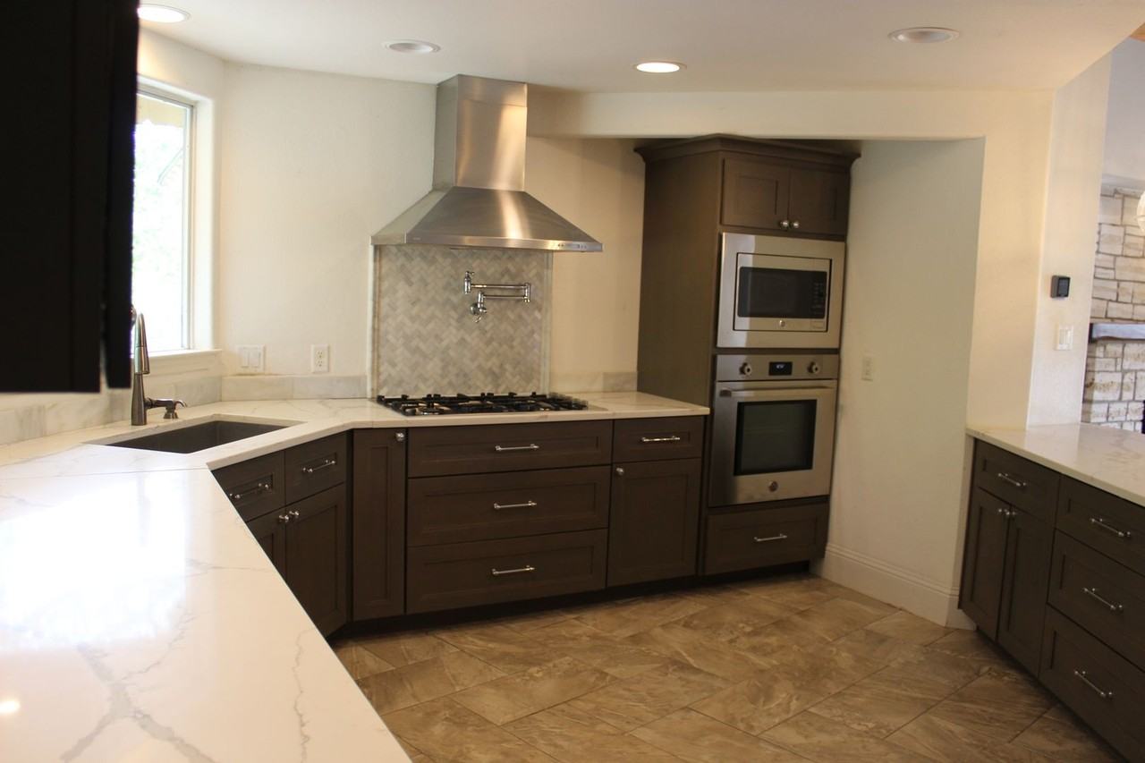 908 River Rd - Photo 3 of 11