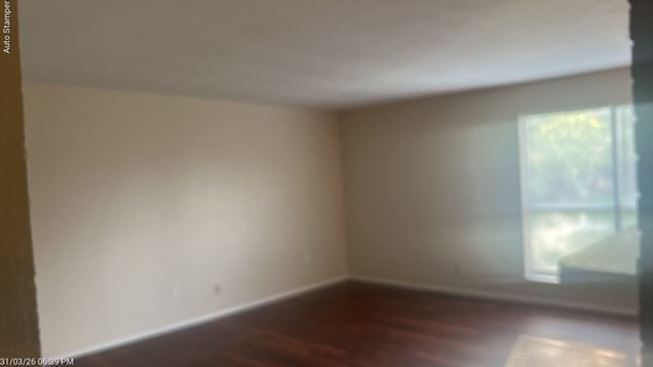 6541 Wakefield Rd - Photo 5 of 32