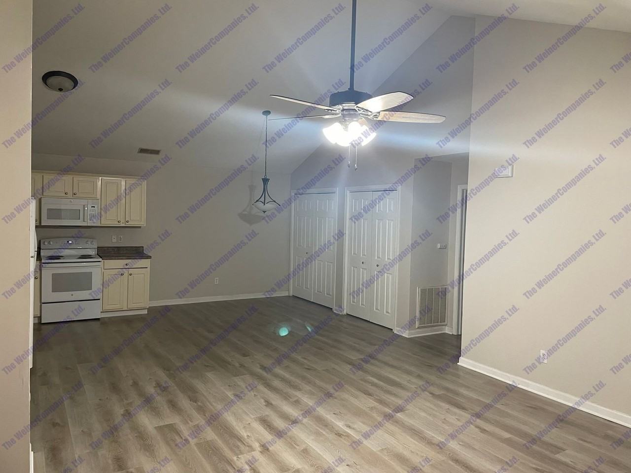 1364 Mariner Way - Photo 2 of 20