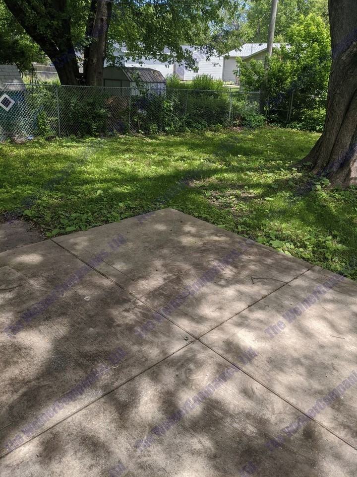 1404 Centennial Dr - Photo 2 of 5