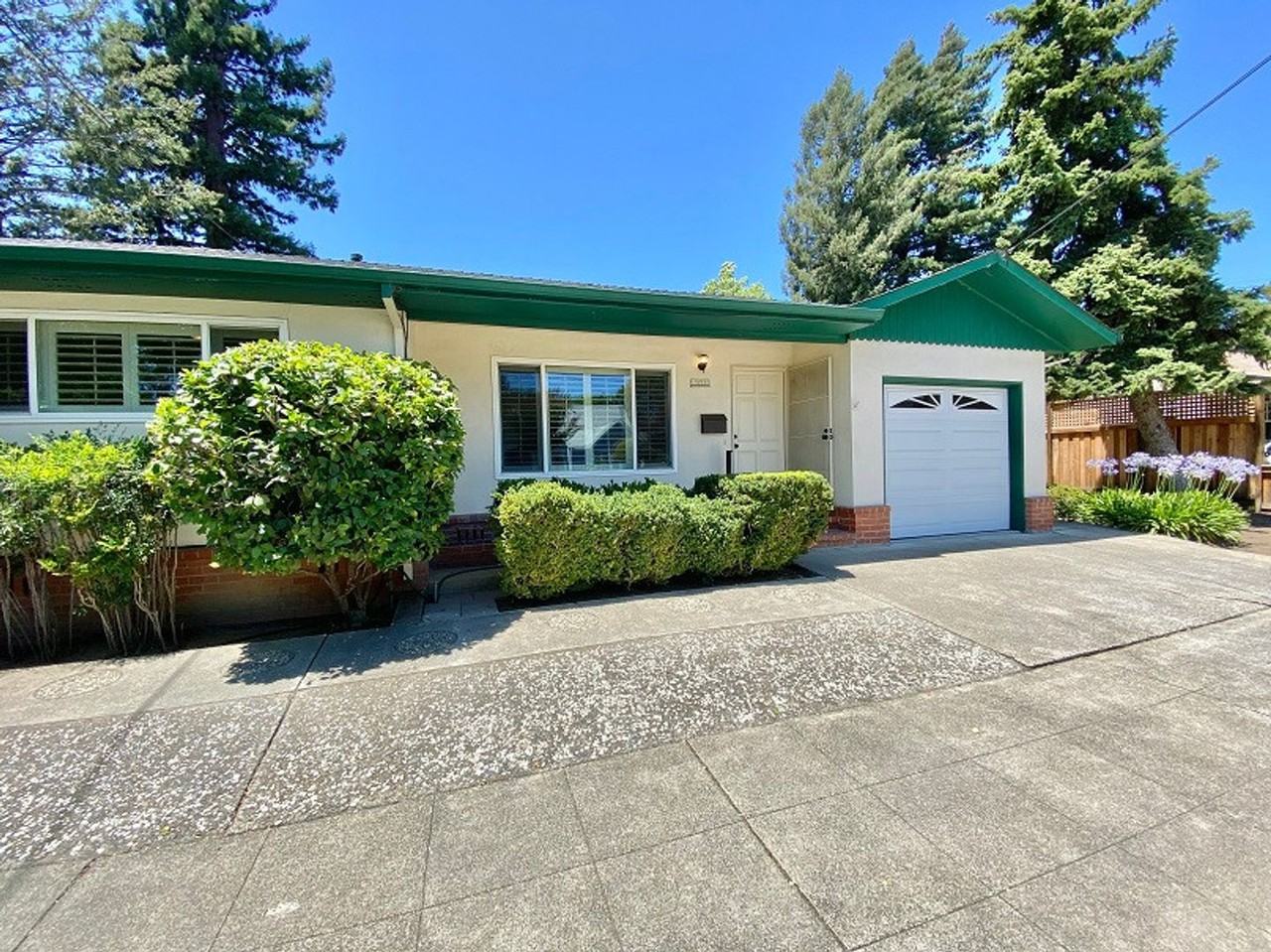 511 Montgomery St - Photo 2 of 22