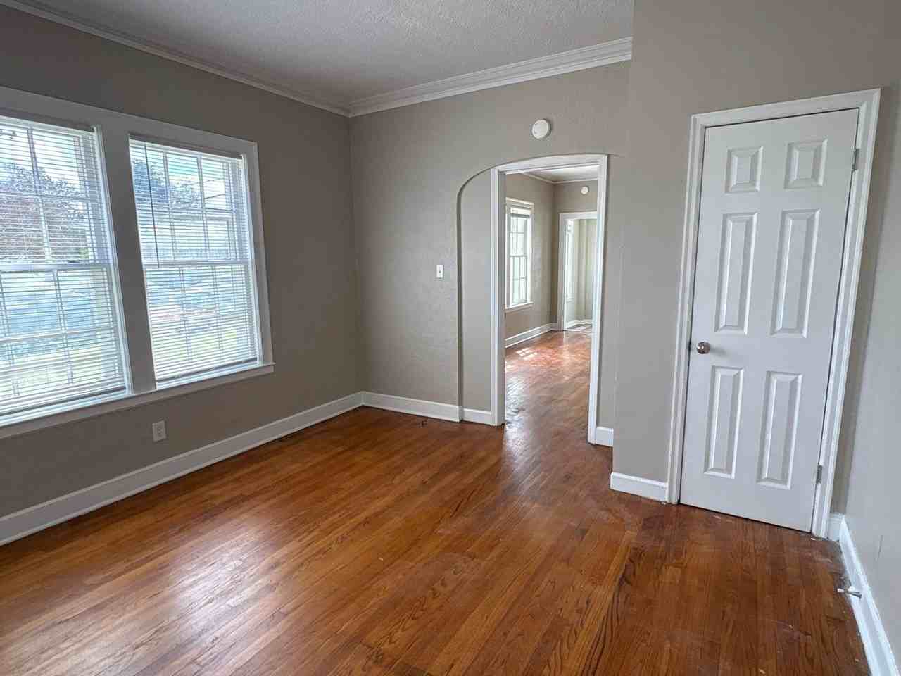 919 Barbara Dr - Photo 7 of 27