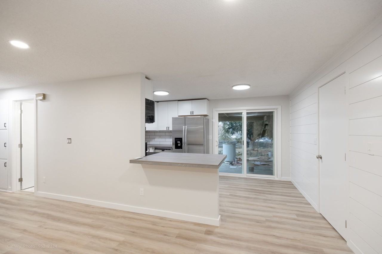 4106 Mclean Dr - Photo 7 of 20