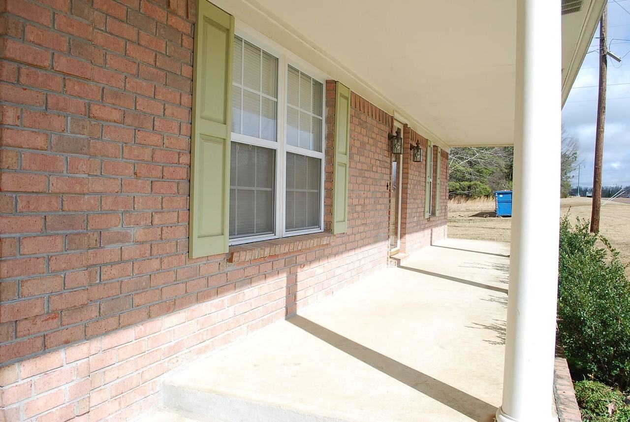 4009 Forest Hill Irene Rd - Photo 2 of 10