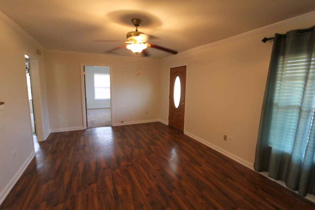 4009 Forest Hill Irene Rd - Photo 3 of 10