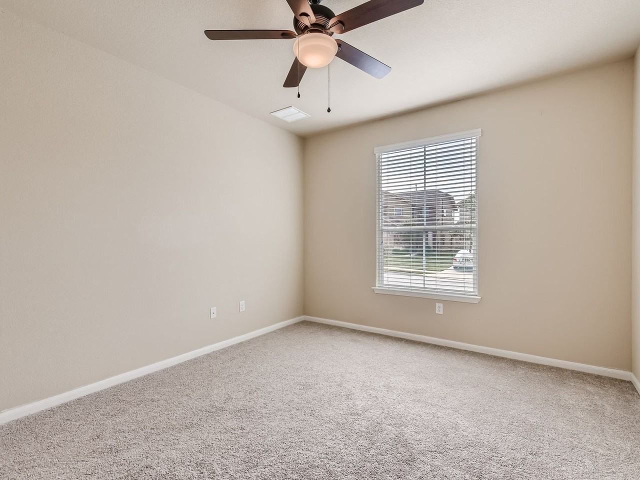 2012 Langdale Ln - Photo 6 of 14