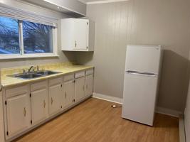 featured image of 261 1/2 Elm St