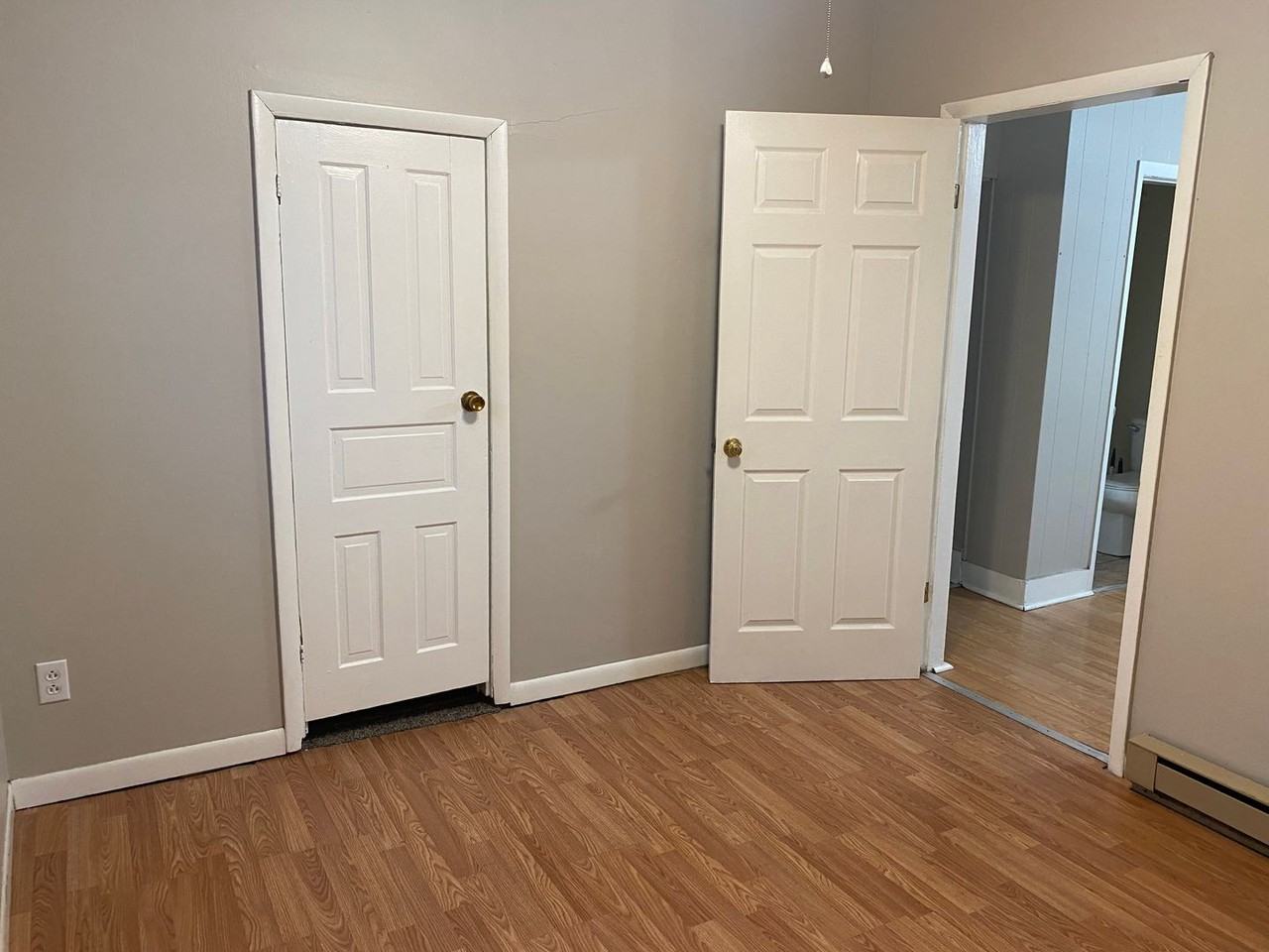 261 1/2 Elm St - Photo 7 of 8