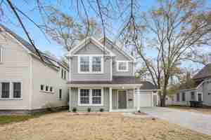 featured image of 5016A Birchwood Ln