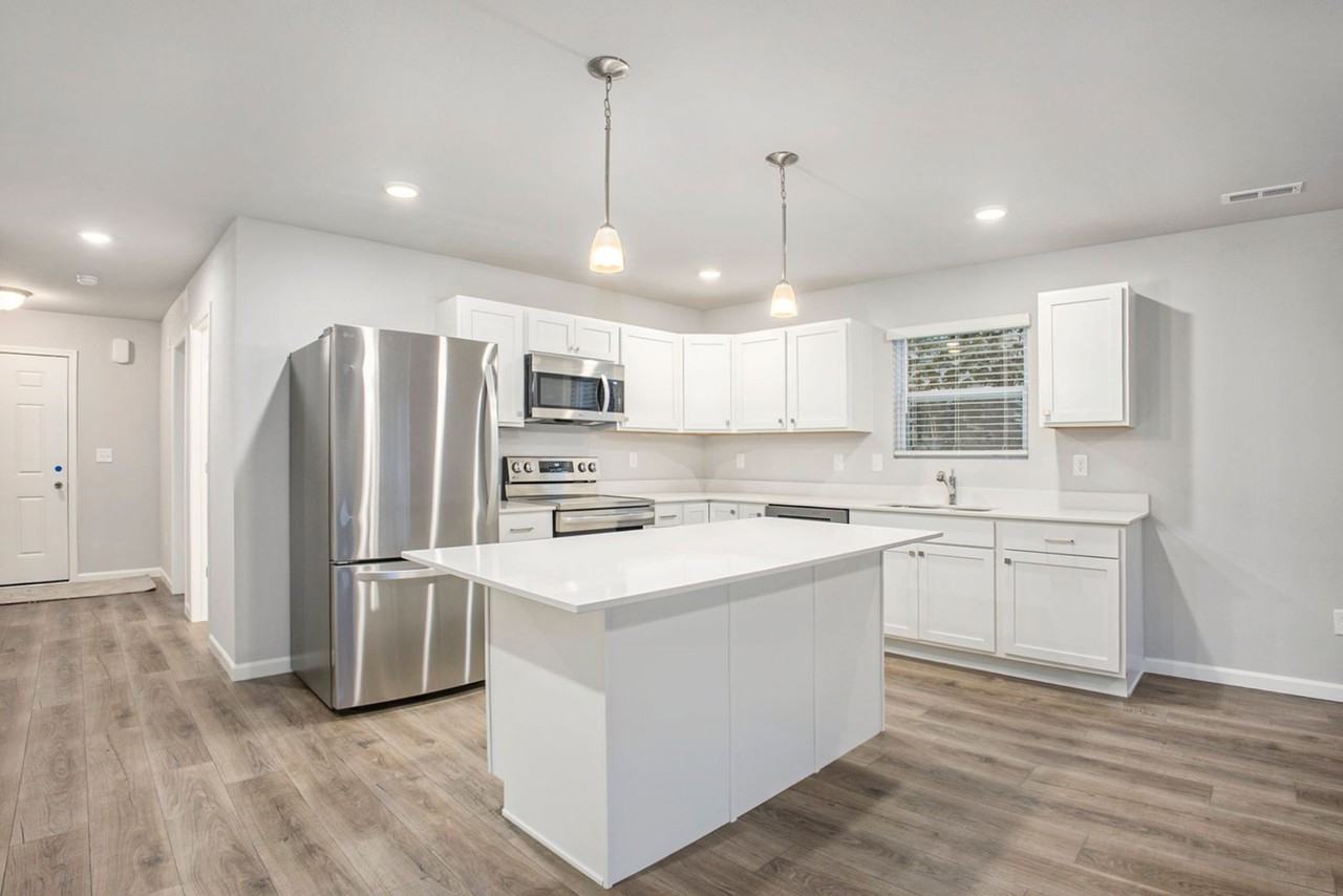 5016A Birchwood Ln - Photo 5 of 23