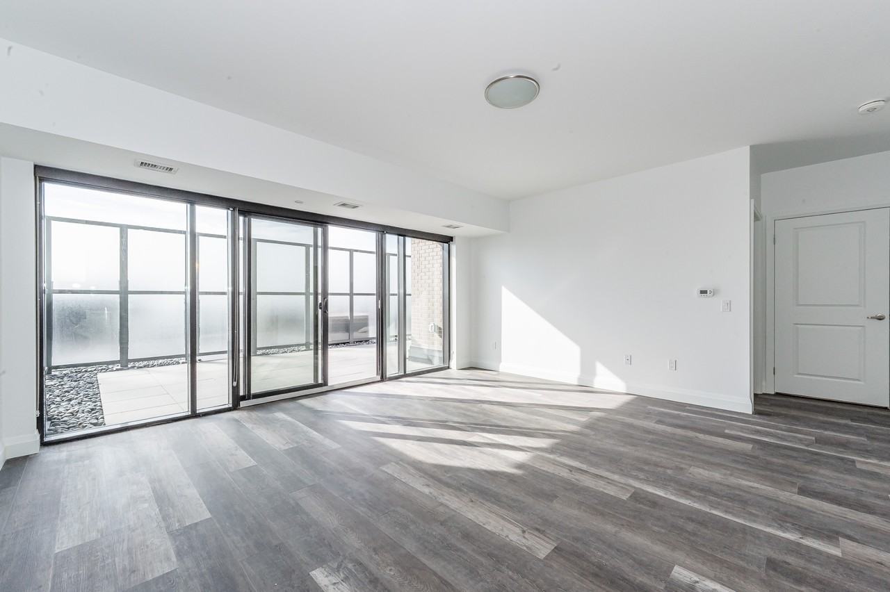 332 Gosling Gardens 505 - Photo 7 of 10