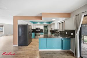 featured image of 1639 Scenic Dr