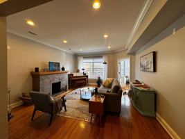 featured image of 4654 N Monticello Ave