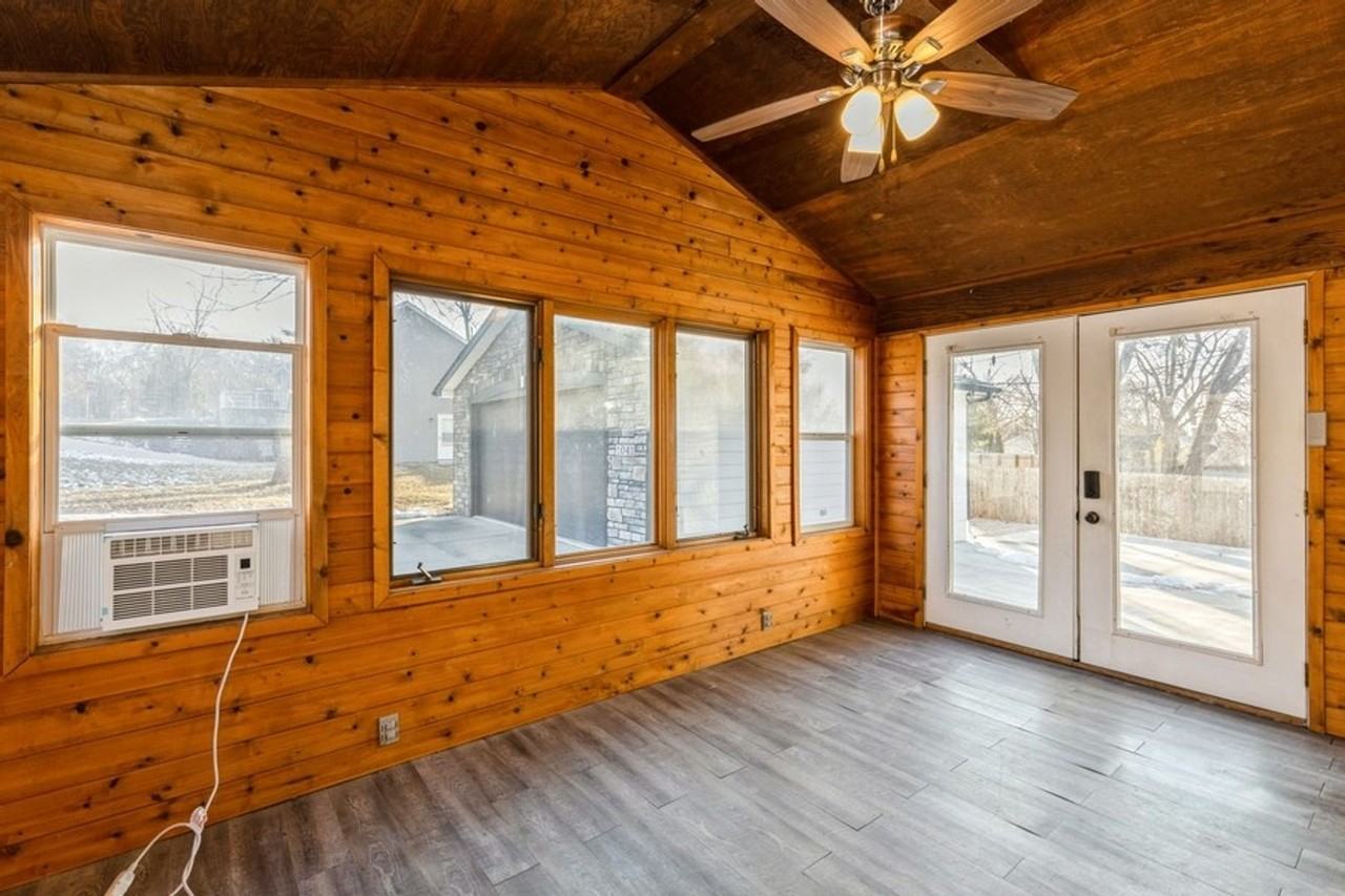 1041 68th St - Photo 7 of 15