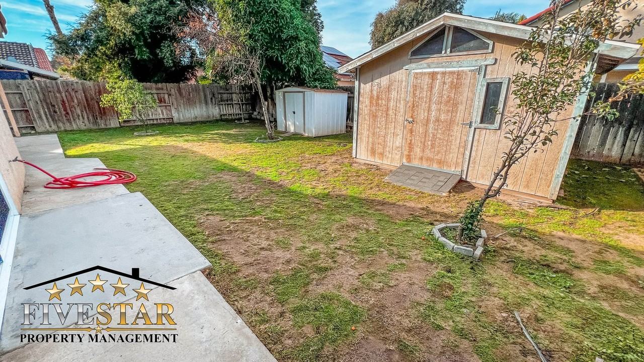 4605 Mount Everest Way - Photo 4 of 23