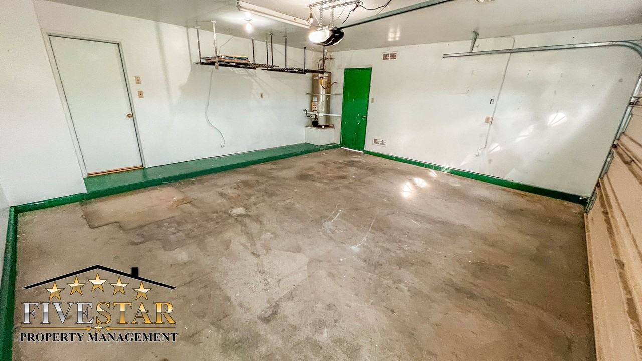 4605 Mount Everest Way - Photo 7 of 23