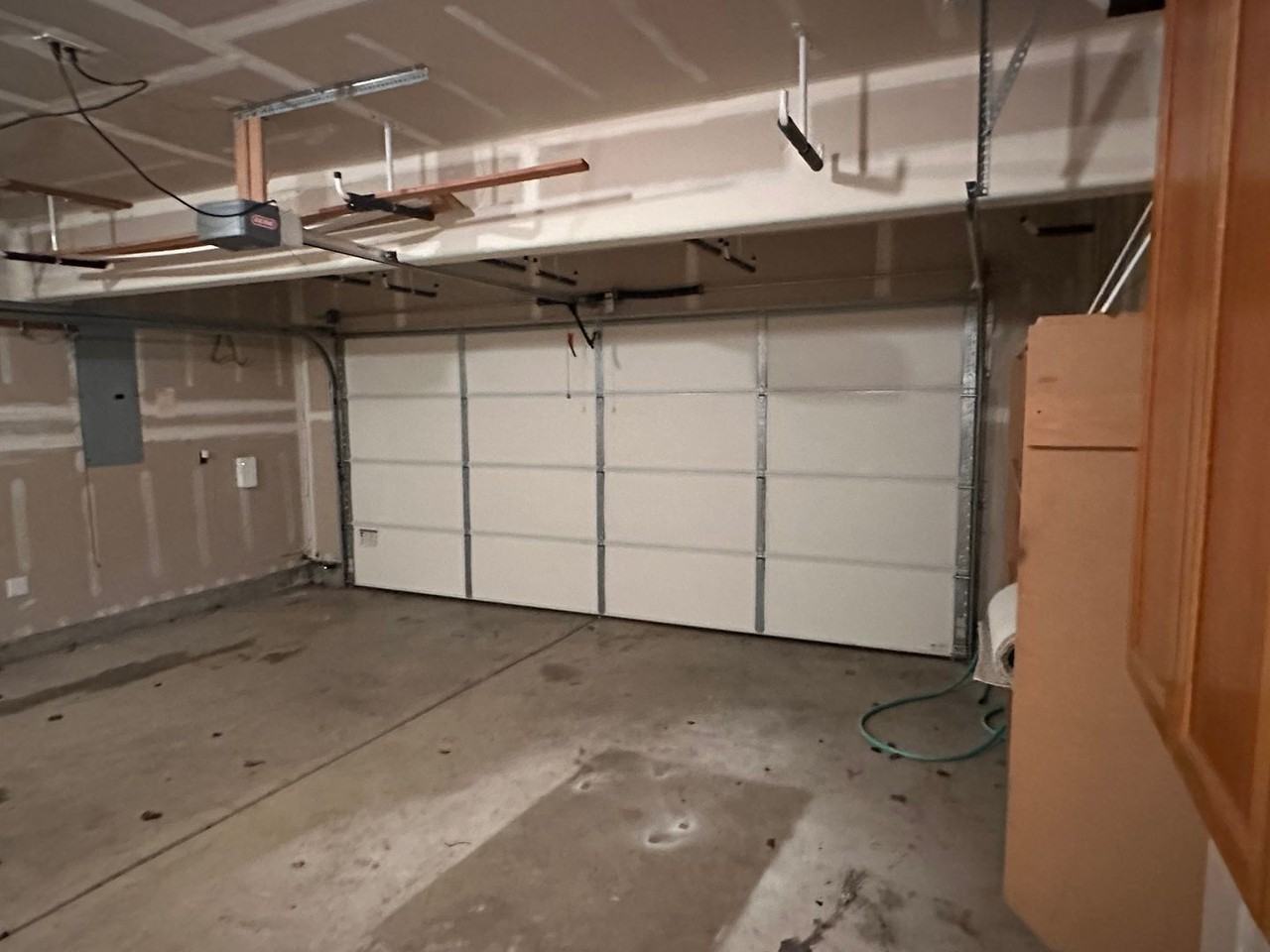 1337 Ne 85th Ct - Photo 7 of 17