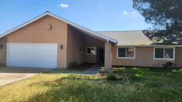 featured image of 2103 Beechwood Ct