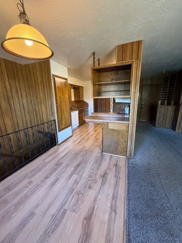 1197 10th Ave E - Photo 2 of 9