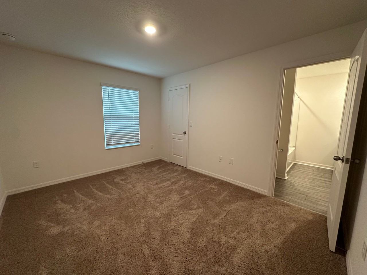 1604 Wynford Cir - Photo 6 of 22