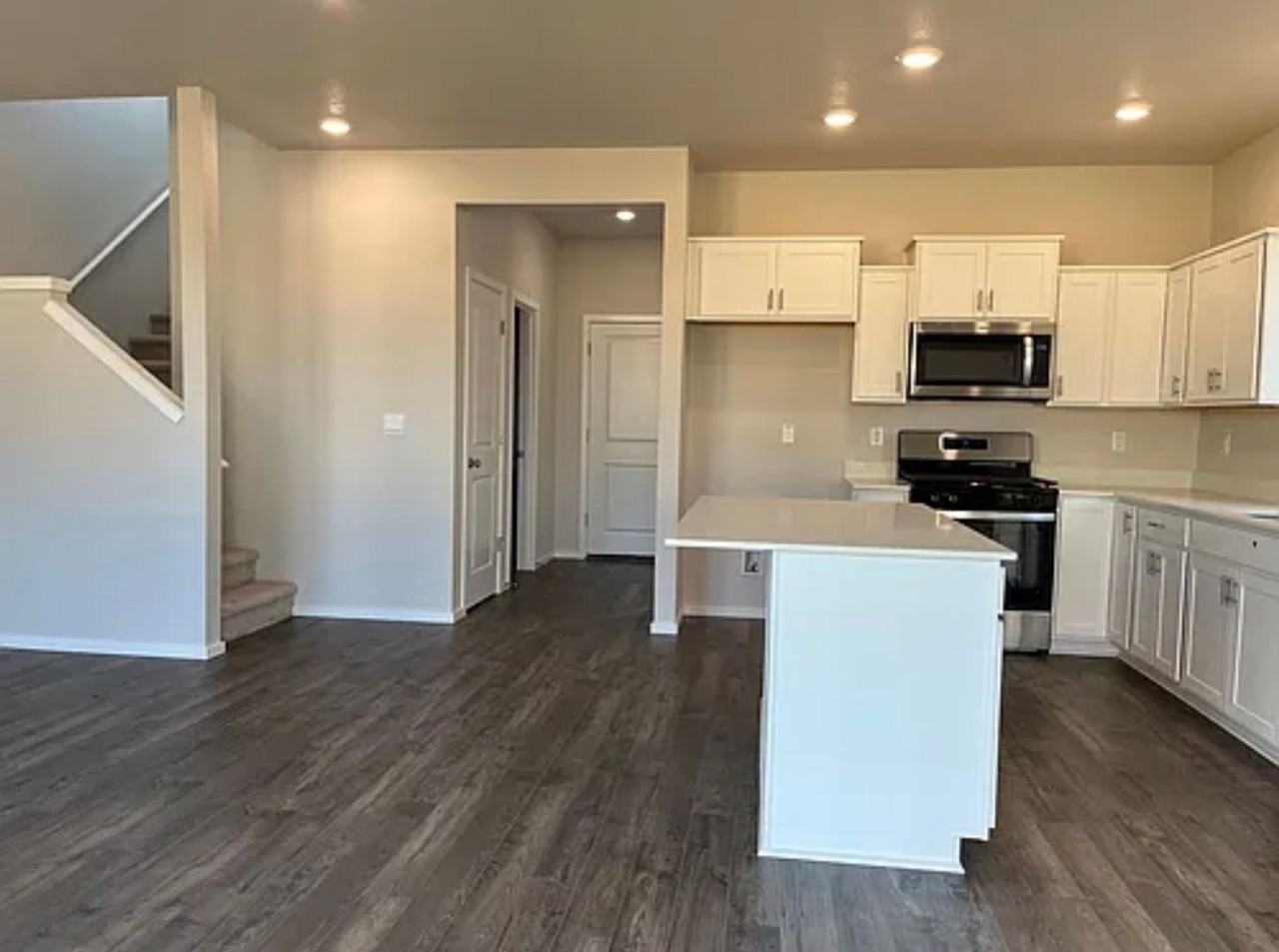 4831 Parsley Ave Ne - Photo 2 of 17