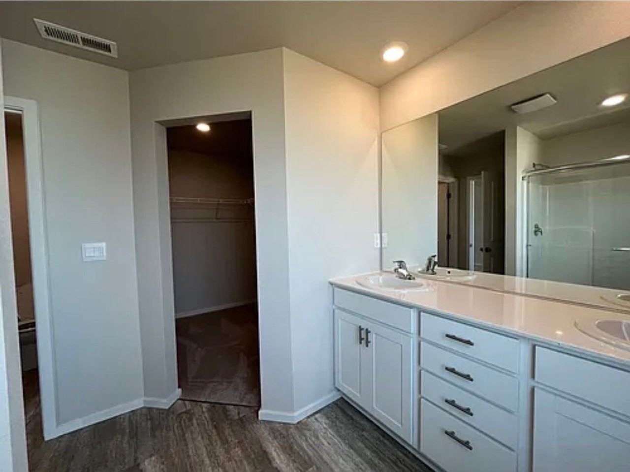 4831 Parsley Ave Ne - Photo 6 of 17