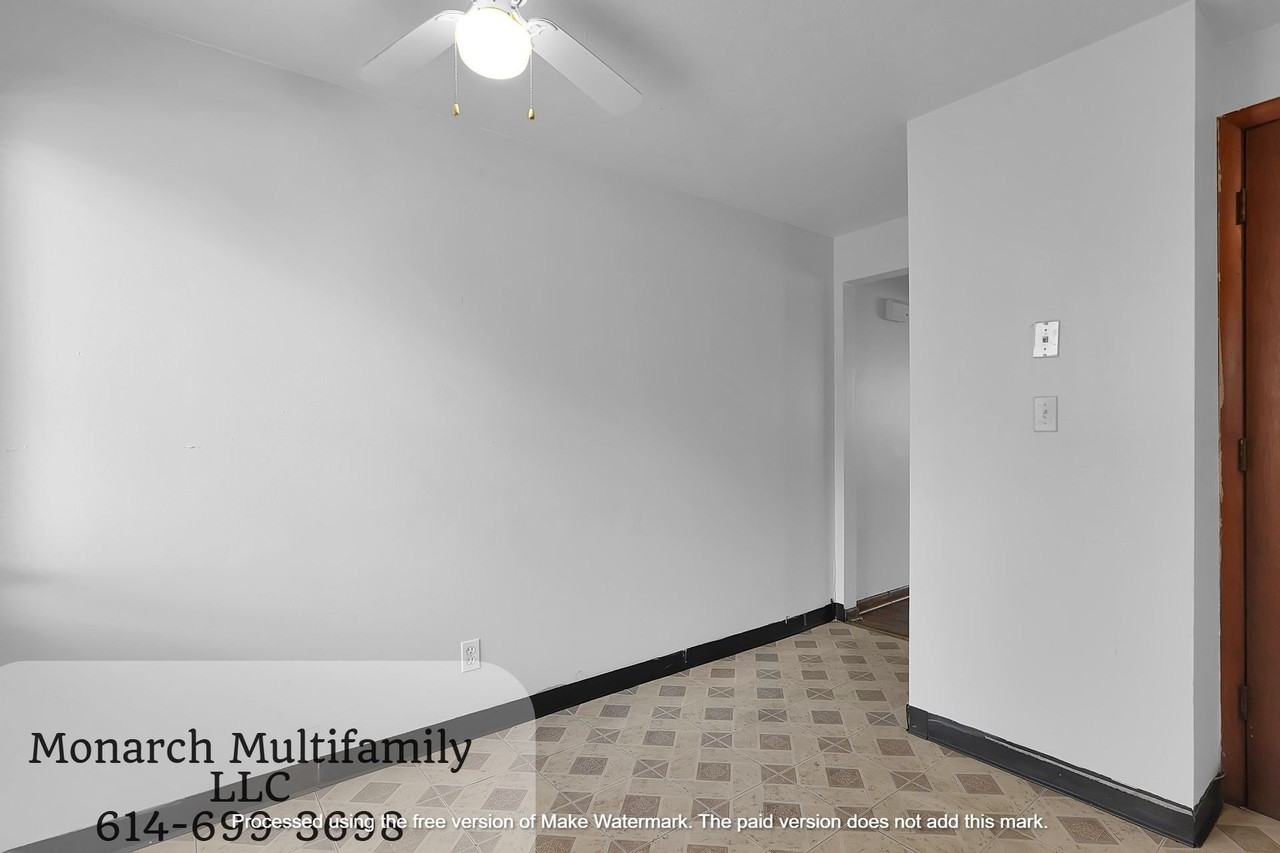 Pine Hill Townhomes - Photo 6 of 19