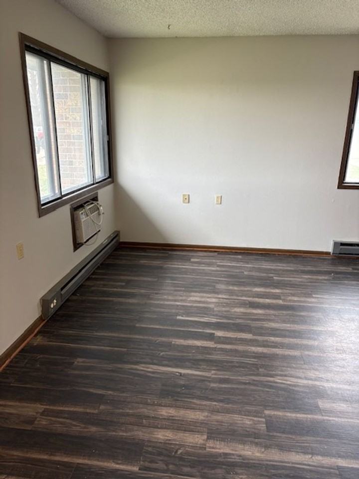 209 Estelle St #C2 - Photo 6 of 8