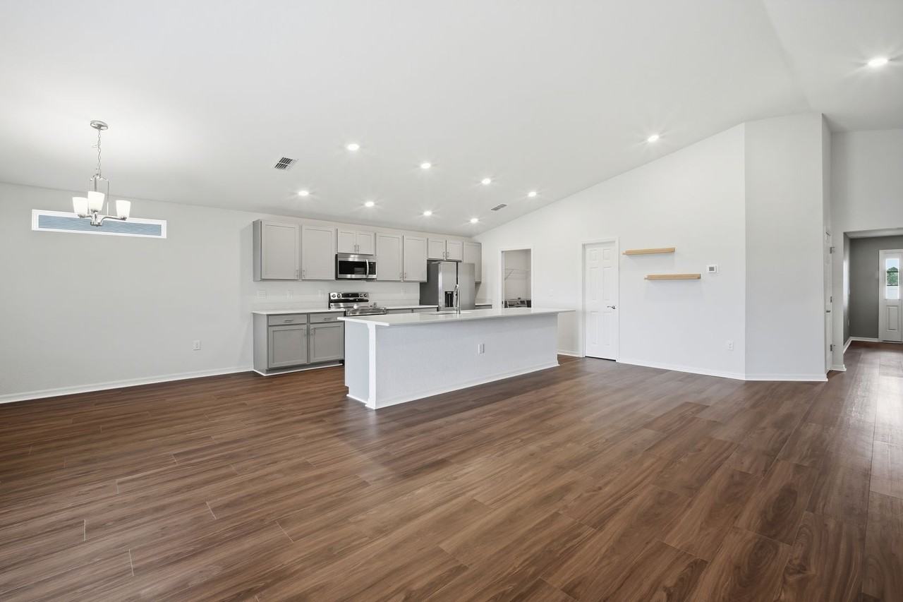 7100 Twisting Pines Loop - Photo 7 of 29