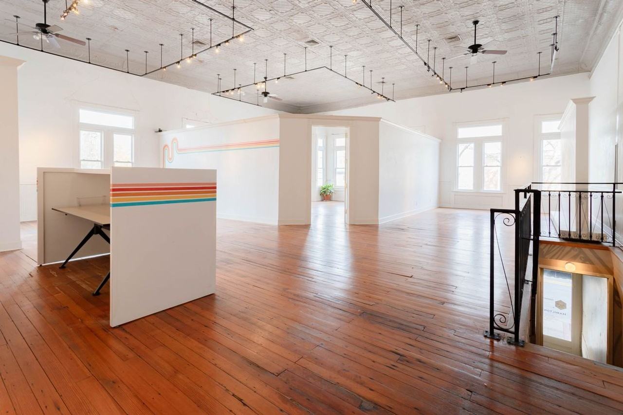 427 Main St - Photo 3 of 9