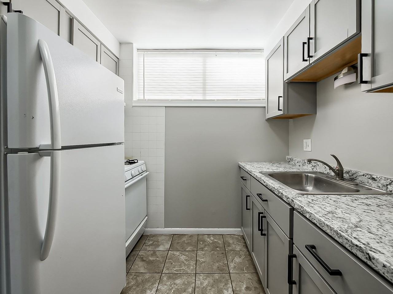 178 Summit View Ct - Photo 6 of 26