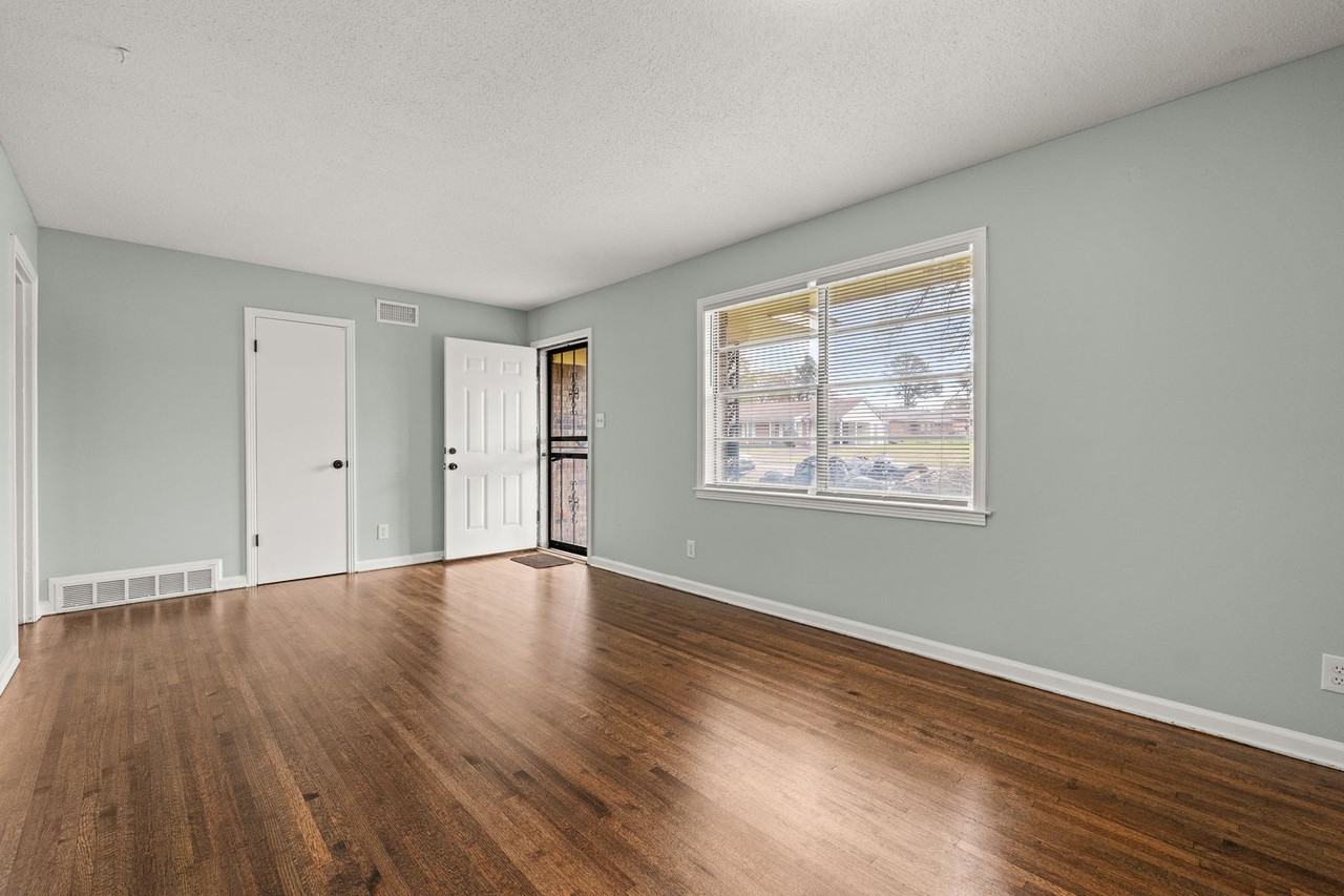 4909 Neely Rd - Photo 7 of 21