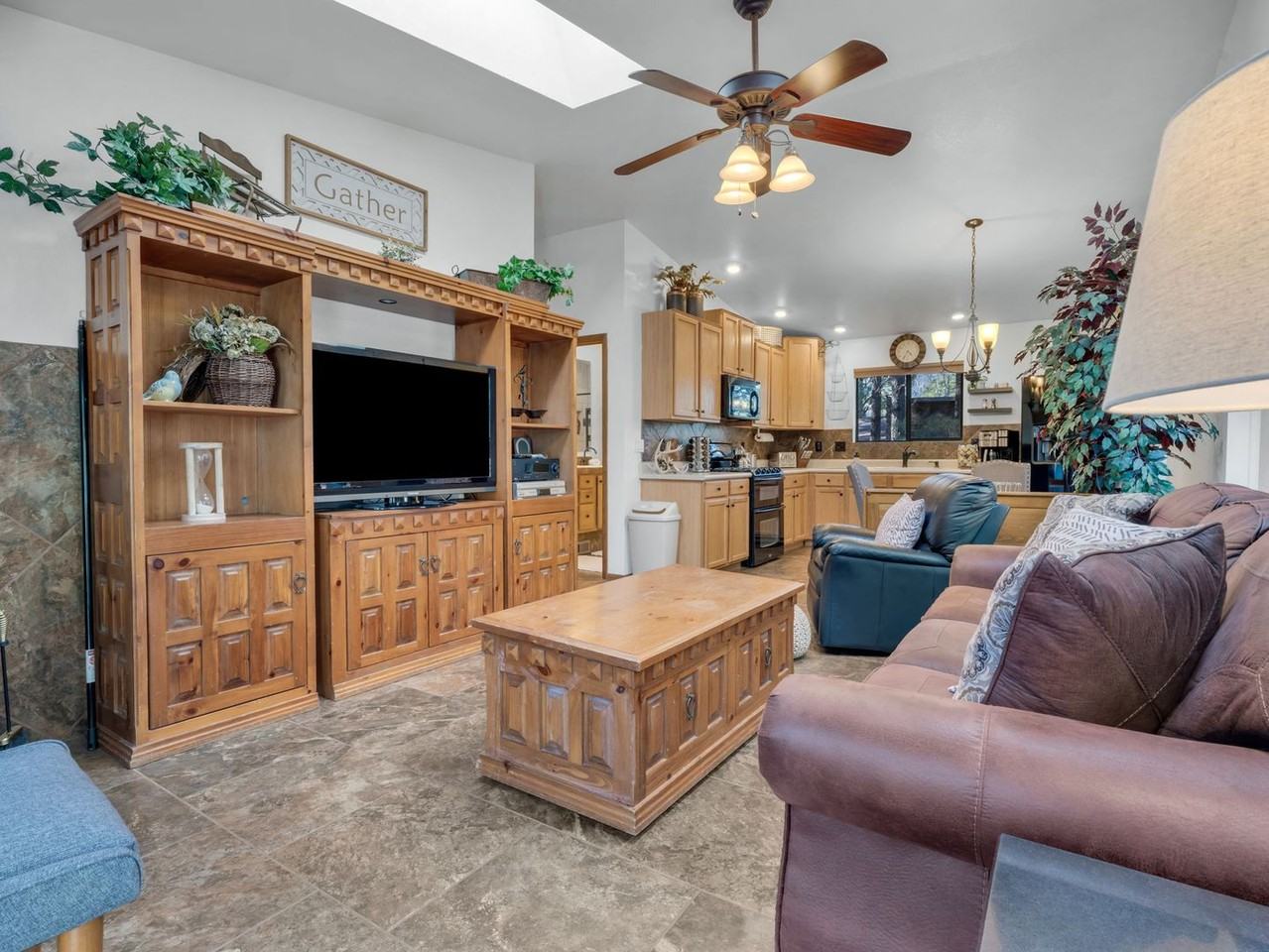 4842 E Medina Way - Photo 3 of 14