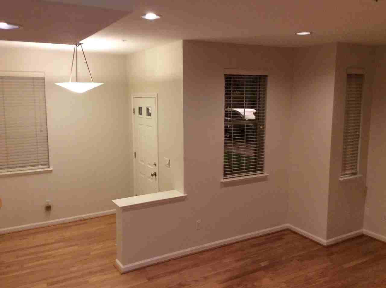 305 Village Cir - Photo 6 of 20