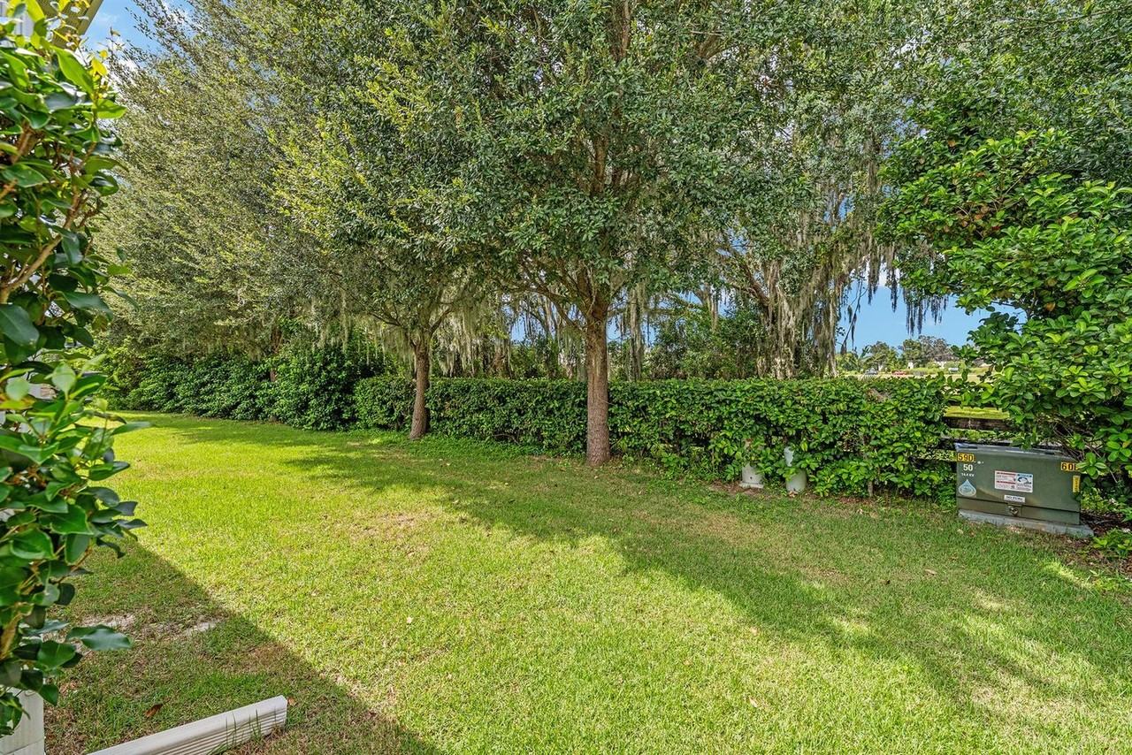 3442 3442 Alwyne Ave The Villages, FL 32163-6303 #6303 - Photo 6 of 48