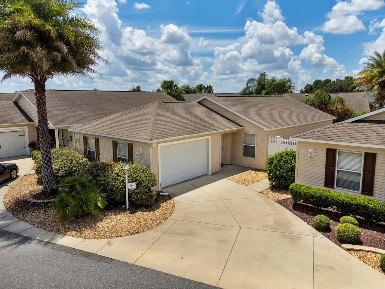 304 Vidalia Pl - Photo 2 of 27