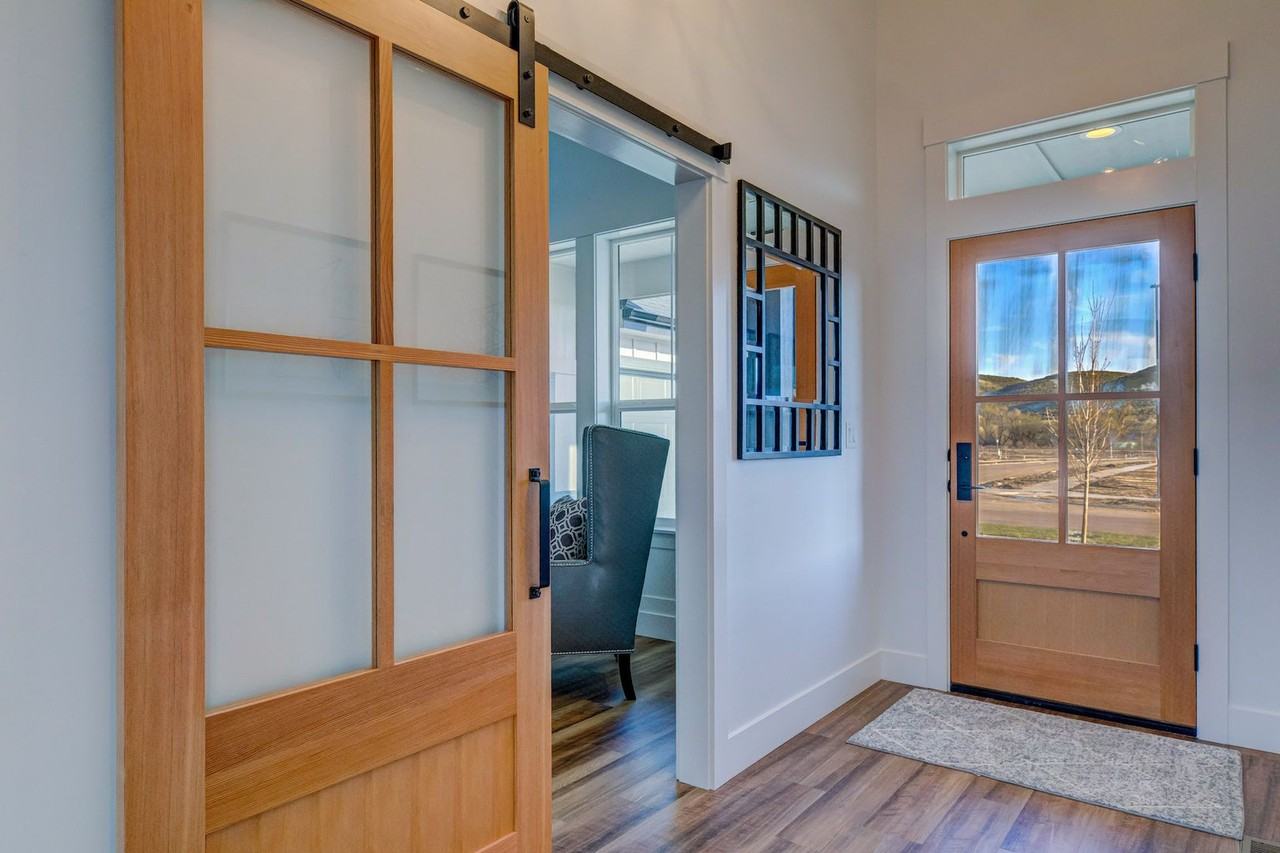 8800 W Fawn Brook St - Photo 2 of 6