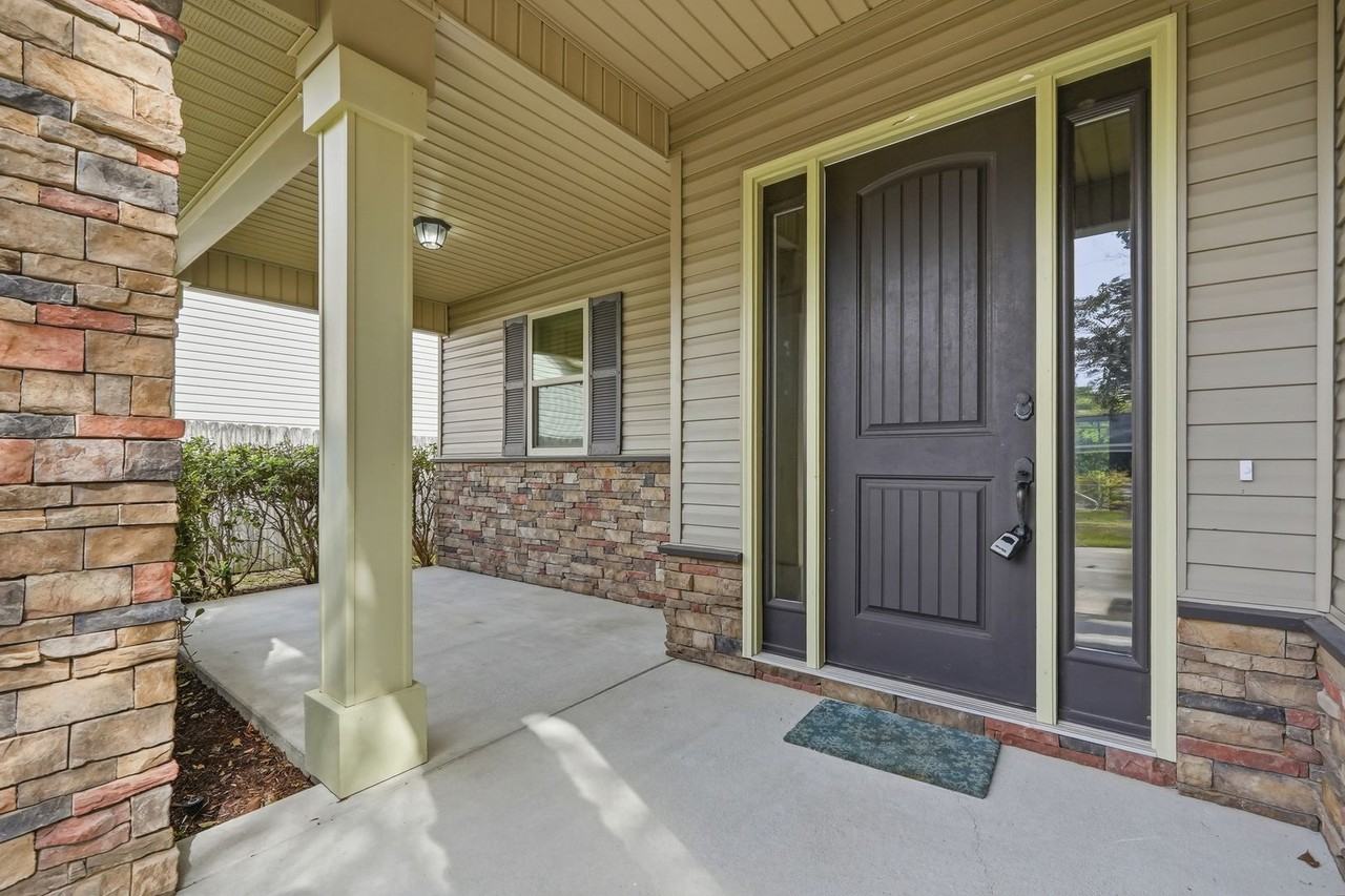 1705 19th St - Photo 6 of 50