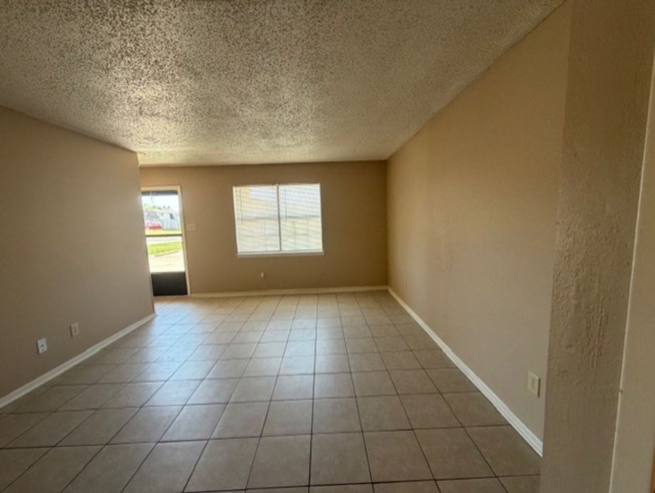 3804 Charolais Dr - Photo 2 of 9