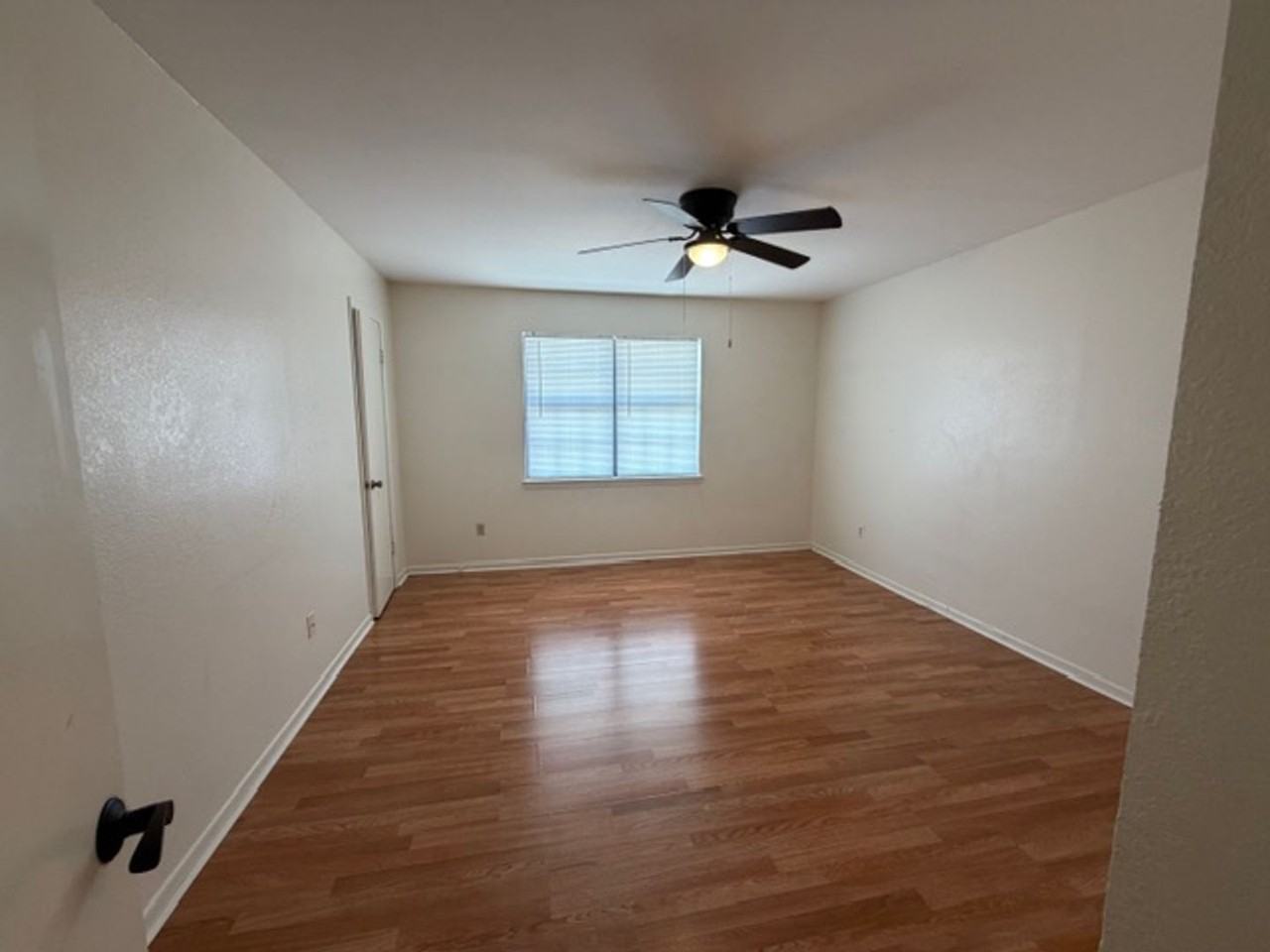 3804 Charolais Dr - Photo 6 of 9