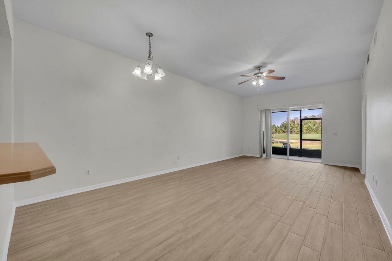 9435 Myrtle Creek Ln #307 - Photo 6 of 30