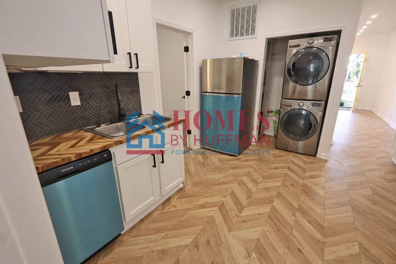 910 Harriet Street - Photo 6 of 30